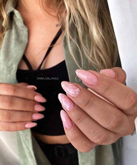 Manucure en marbre 2026: le plus beau design, photo