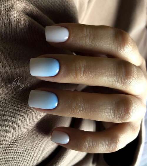 Blue Manicure 2026: Tendances des dessins d'ongles dans les tons bleus