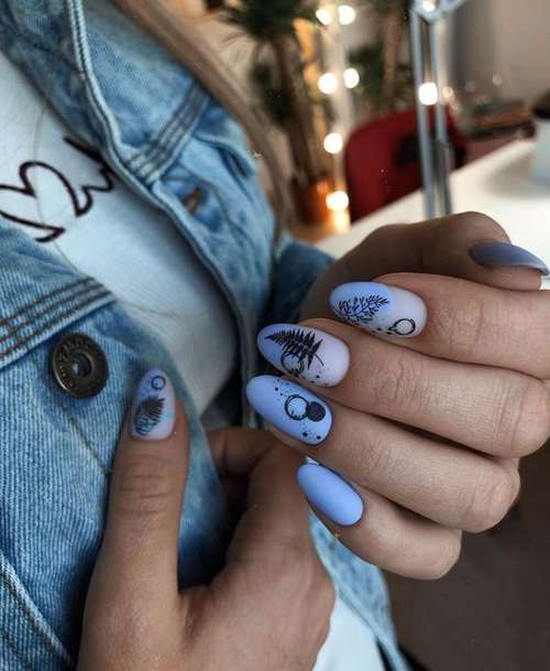 Blue Manicure 2026: Tendances des dessins d'ongles dans les tons bleus