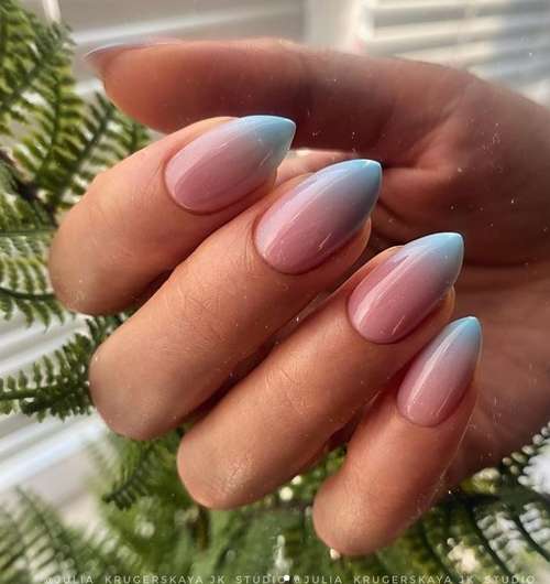 Blue Manicure 2026: Tendances des dessins d'ongles dans les tons bleus