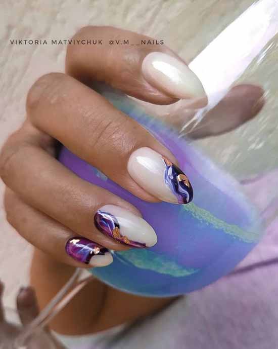 Manucure nue avec papier d'aluminium 2026: photos, actualités