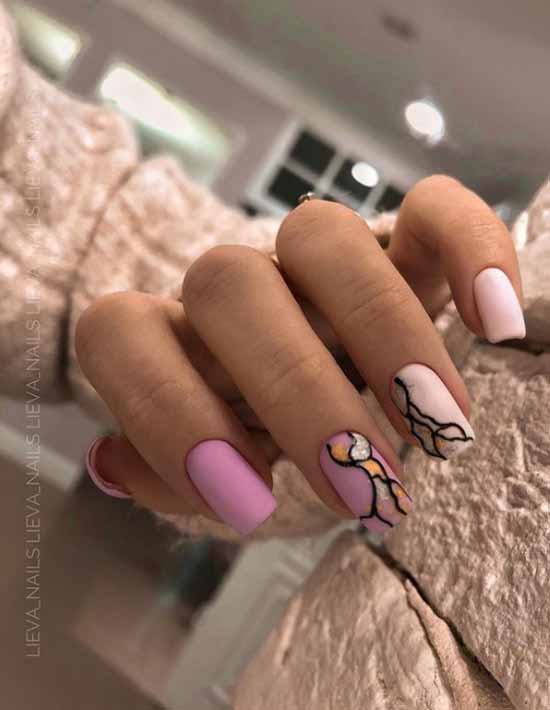 Manucure nue avec papier d'aluminium 2026: photos, actualités