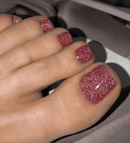 Design pédicure 2026 : nouveautés printemps-été, photos, tendances