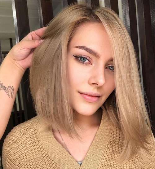 Les meilleures coupes de cheveux pour cheveux raides 2026 : photos, tendances