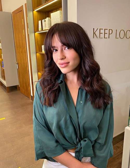 Frange réelle 2026: photos, tendances, tendances de la mode