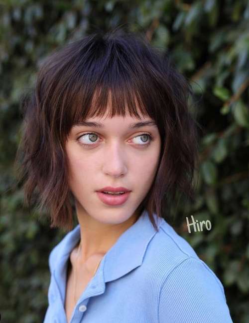 Bob kare avec frange 2026: photos de coupes de cheveux à la mode, tendances