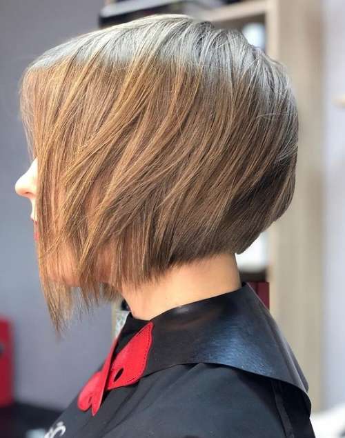 Bob kare avec frange 2026: photos de coupes de cheveux à la mode, tendances