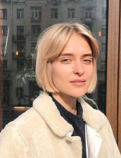 Bob kare avec frange 2026: photos de coupes de cheveux à la mode, tendances