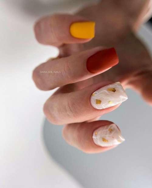 Manucure bicolore: photo, combinaison de deux couleurs dans la conception des ongles