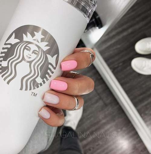 Manucure bicolore: photo, combinaison de deux couleurs dans la conception des ongles