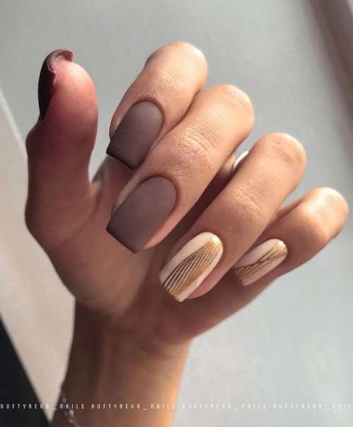 Manucure classique deux couleurs