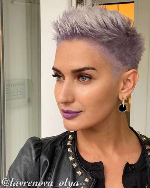 Coupes de cheveux courtes pour les femmes sans frange 2026: photos, actualités mode