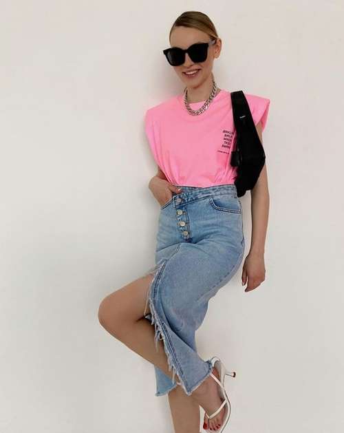 Jupe midi 2026: quoi porter, les mannequins en photo