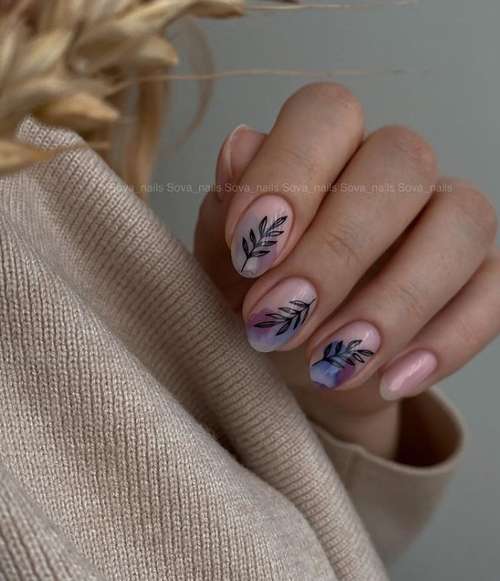 Manucure lilas 2026: belles nouveautés, photo avec design