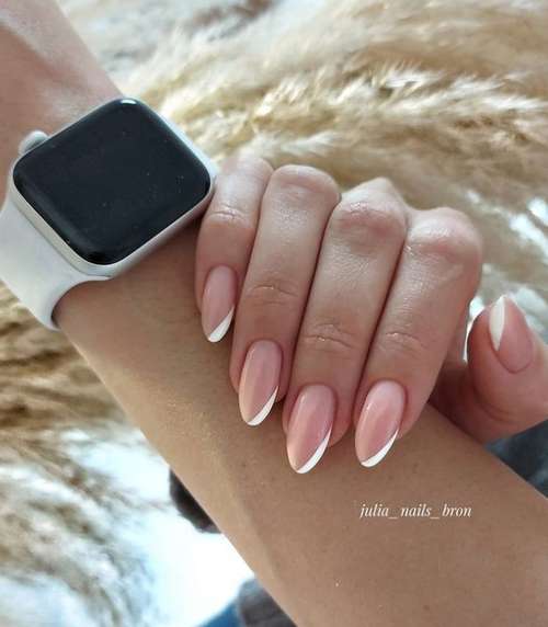 Veste colorée pour ongles courts: design photo 2026, tendances