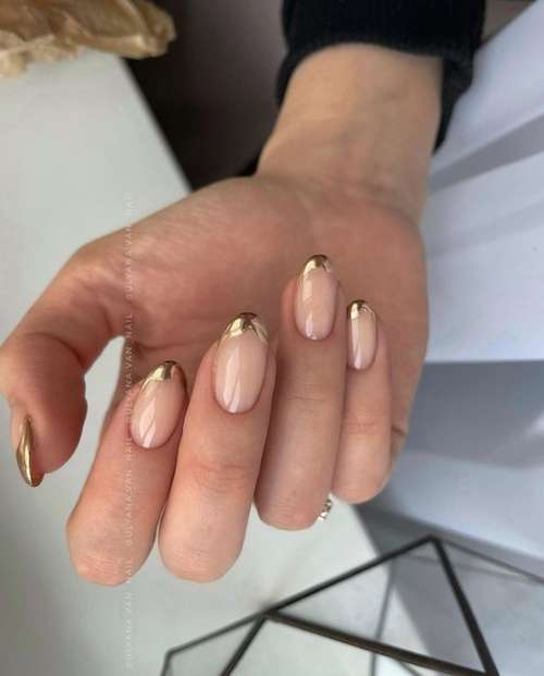 Veste colorée pour ongles courts: design photo 2026, tendances