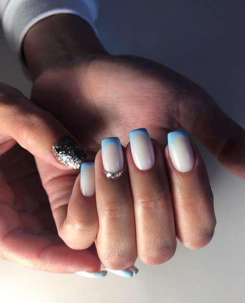 Veste colorée pour ongles courts: design photo 2026, tendances