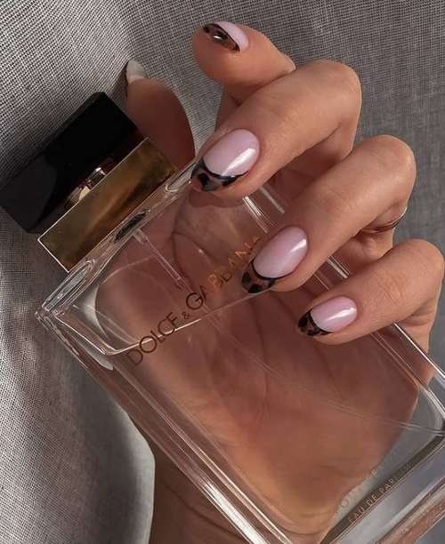 Veste d'été à la mode 2026: photo, conception d'ongles à la mode