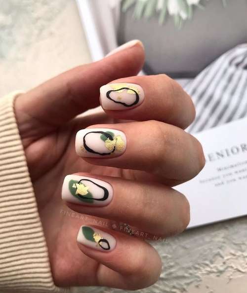 Manucure avec divorces 2026: conception d'ongles, actualité photo