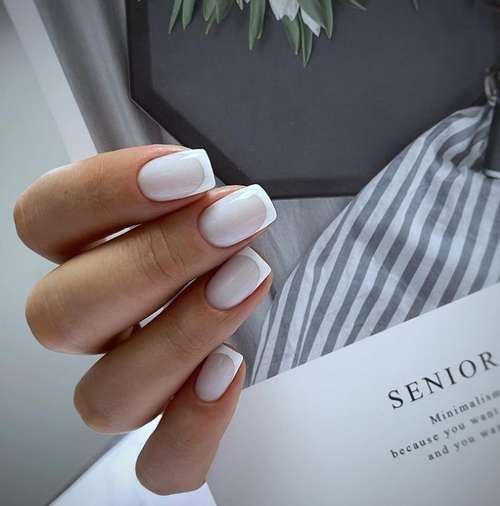 Manucure au lait pour ongles courts 2026: photo, design de mode