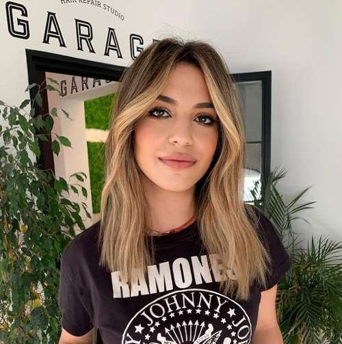 Coupes de cheveux à la mode pour les filles 2026: actualités, tendances, photos