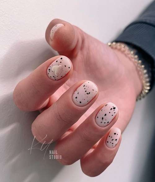 Manucure aux œufs de caille 2026: photos des idées les plus récentes