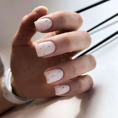 Manucure aux œufs de caille 2026: photos des idées les plus récentes