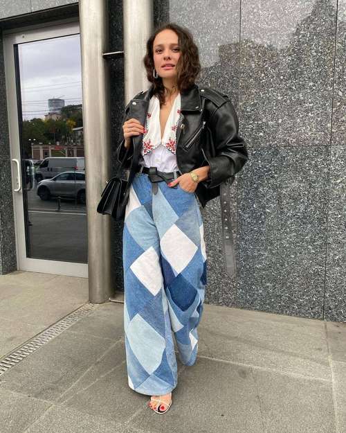 Jeans à la mode automne-hiver 2025-2026 : tendances, photos