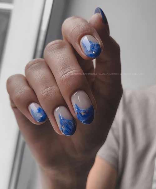 French manucure au bord de la mer