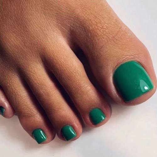 Pédicure verte 2025-2026 : photo, design tendance