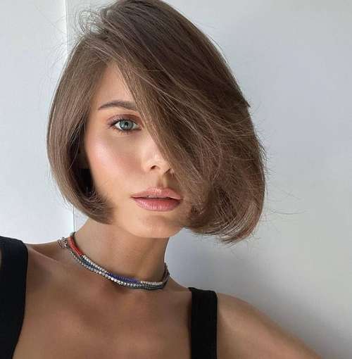 Coupes de cheveux courtes tendance 2025-2026 : photos, tendances