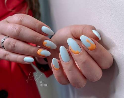 Goutte de conception d'ongle