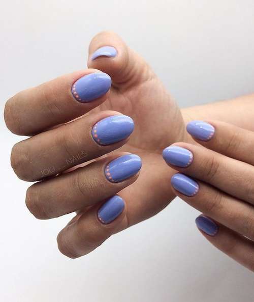 Manucure lunaire 2025-2026: photos, nouveaux designs d'ongles