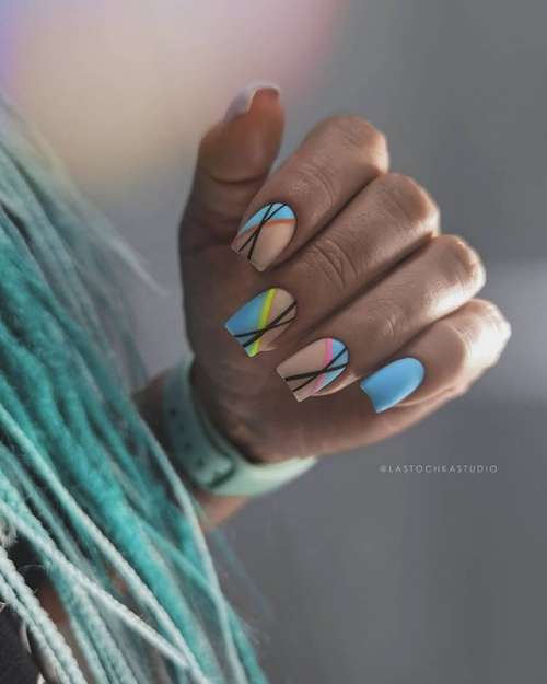 Manucure lunaire 2025-2026: photos, nouveaux designs d'ongles