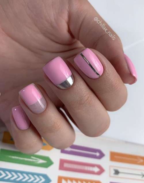 Manucure lunaire avec frotter