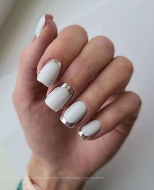 Manucure lunaire 2025-2026: photos, nouveaux designs d'ongles