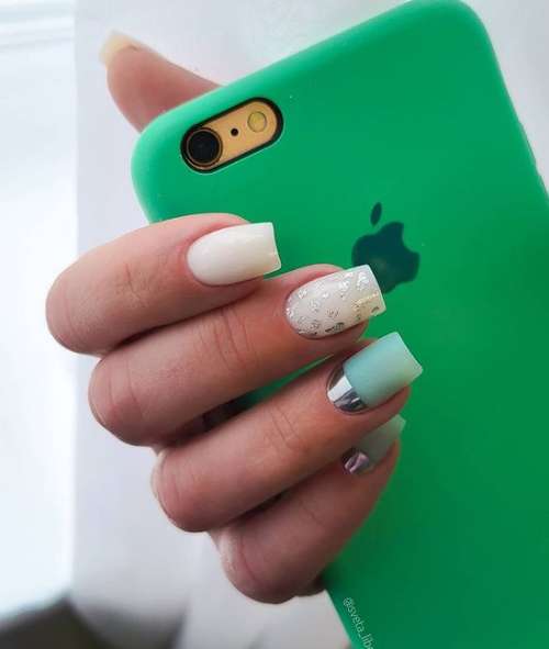 Manucure lunaire 2025-2026: photos, nouveaux designs d'ongles