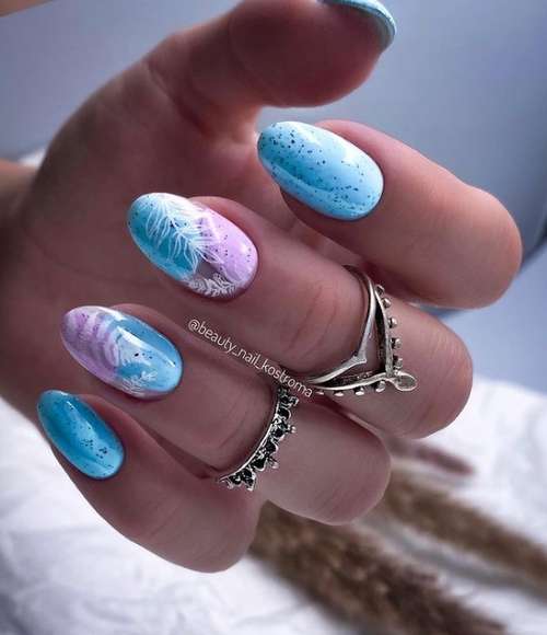 Manucure avec des feuilles: design 2025-2026, nouveaux articles sur la photo