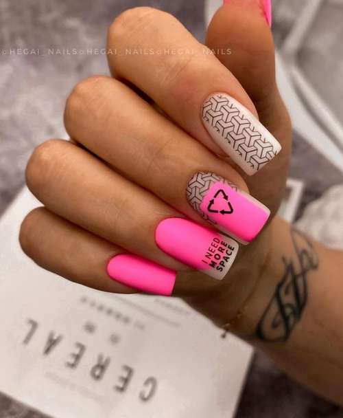 Différents designs d'ongles : une nouvelle tendance 2025-2026, photo