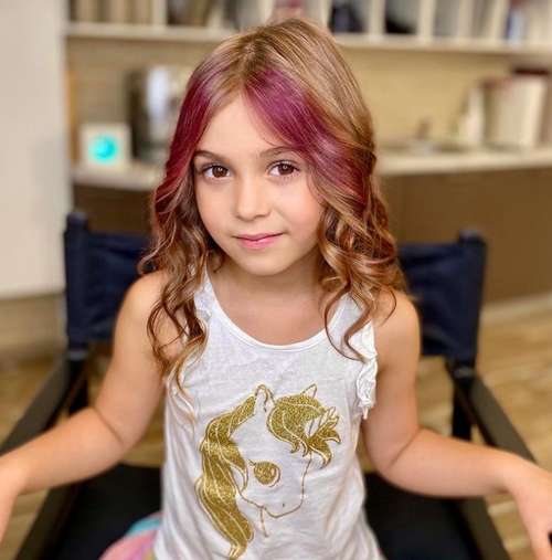 Coupes de cheveux pour filles de 10 à 16 ans : photos, actualités 2025-2026