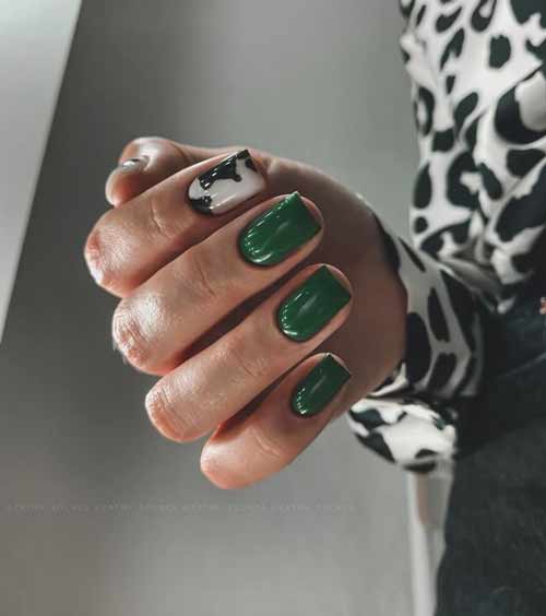Idées de manucure vert foncé