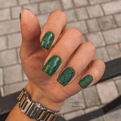 Manucure vert foncé 2025-2026: idées, design, photos