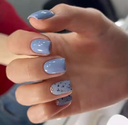 Tendances manucure automne-hiver 2025-2026 : les tendances en photo