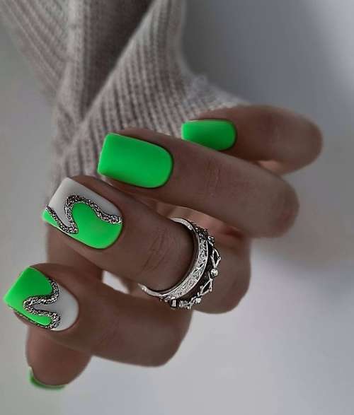 Manucure pour ongles carrés courts : l'actualité mode 2025-2026