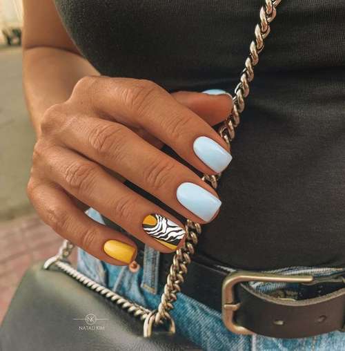 Manucure pour ongles carrés courts : l'actualité mode 2025-2026