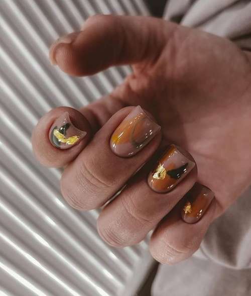 Manucure automne ongles courts