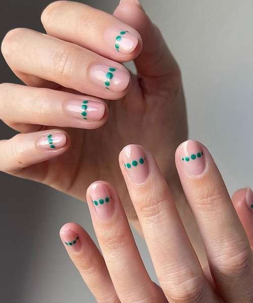 Manucure d'automne 2026 pour ongles courts: photos, tendances du design