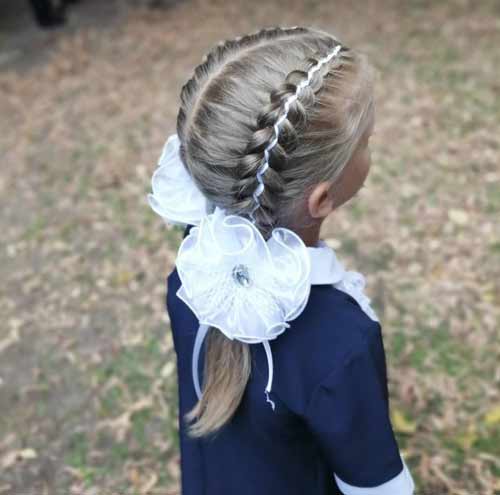 Coiffures pour filles le 1er septembre