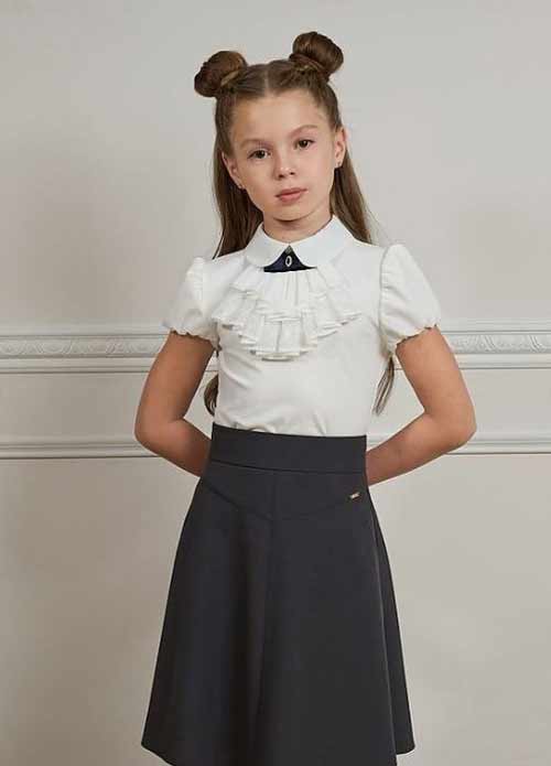 Coiffure cornes pour le 1er septembre