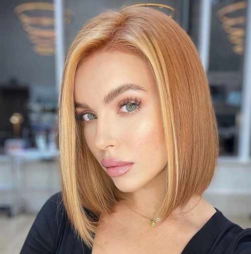 Style décontracté pour les coupes de cheveux mi-longs pour les filles